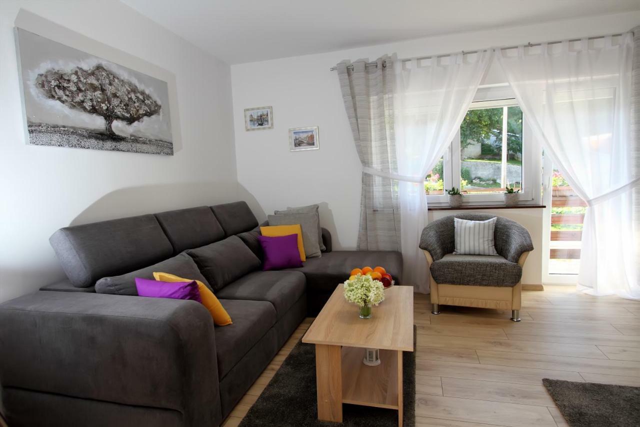 Apartman Ana Apartment Otocac Exterior photo